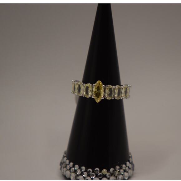 Bomb Party Ring Size 5 "Stunning Radiance" - Picture 7 of 7